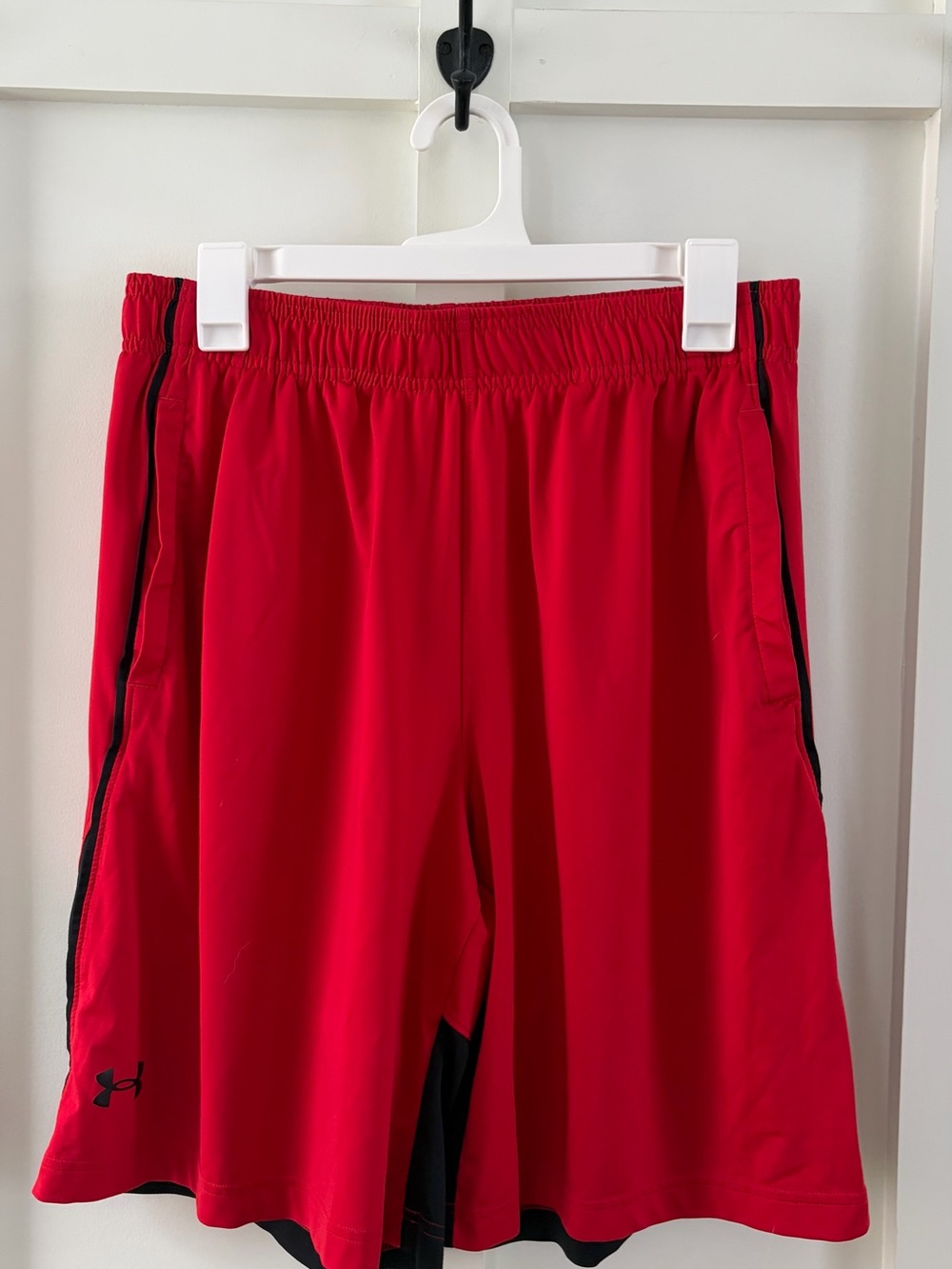 Under Armour Men’s Basketball Shorts | Size Large | Red & Black | Excellent Cond